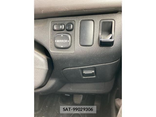 Toyota REGIUSACE VAN 2013-04 8231603-20