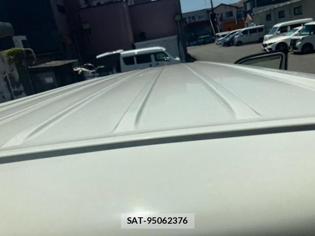 Toyota REGIUSACE VAN 2005-01 8231604-4