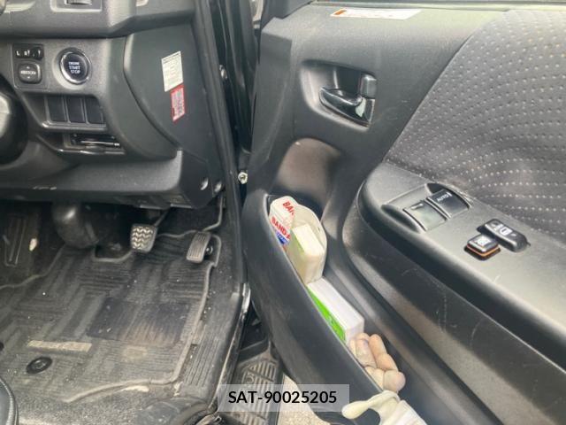 Toyota REGIUSACE VAN 2014-07 8246514-20