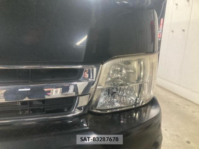 Toyota REGIUSACE VAN 2011-08 8246513-9