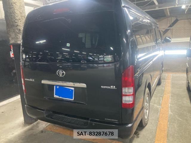 Toyota REGIUSACE VAN 2011-08 8246513-7
