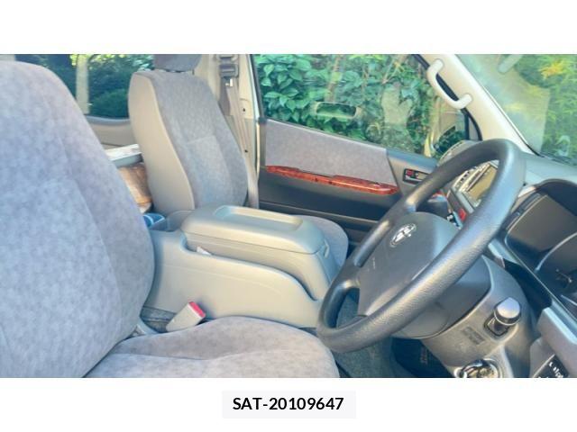 Toyota REGIUSACE VAN 2005-09 8316706-7