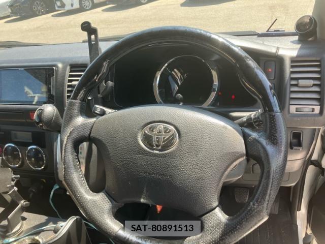 Toyota REGIUSACE VAN 2010-08 8316708-18