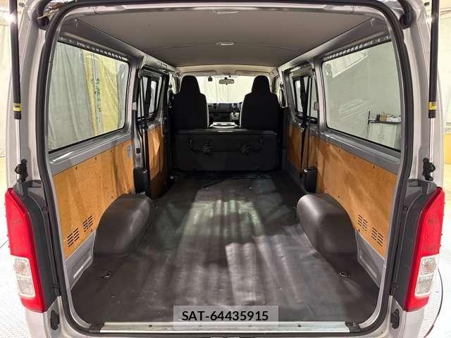 Toyota REGIUSACE VAN 2017-06 8355484-20