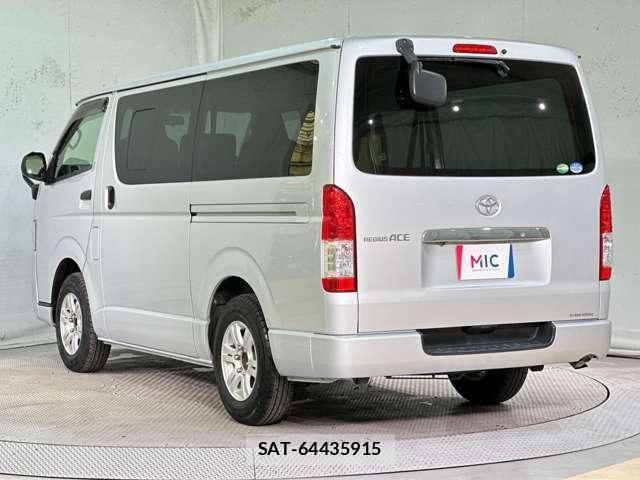 Toyota REGIUSACE VAN 2017-06 8355484-6