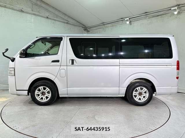 Toyota REGIUSACE VAN 2017-06 8355484-7