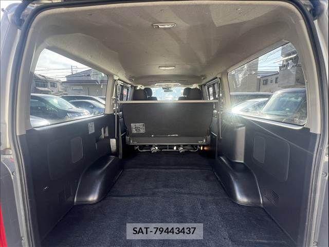 Toyota REGIUSACE VAN 2019-07 8368332-15