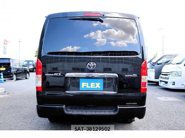 Toyota REGIUSACE VAN 2010-01 8368333-9