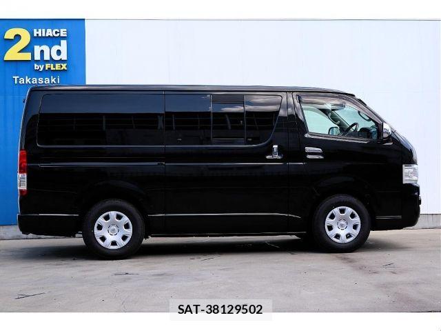 Toyota REGIUSACE VAN 2010-01 8368333-17