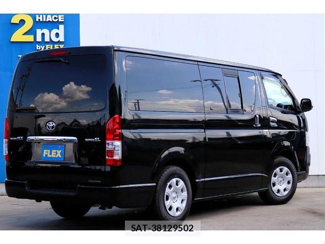 Toyota REGIUSACE VAN 2010-01 8368333-19