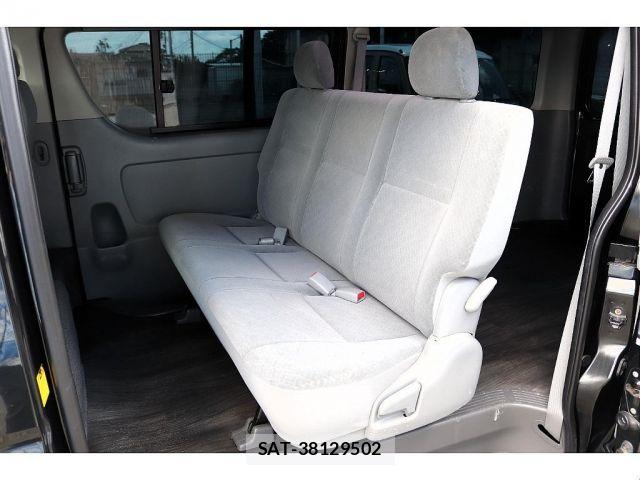Toyota REGIUSACE VAN 2010-01 8368333-7