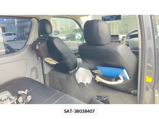 Toyota REGIUSACE VAN 2006-10 8414686-25
