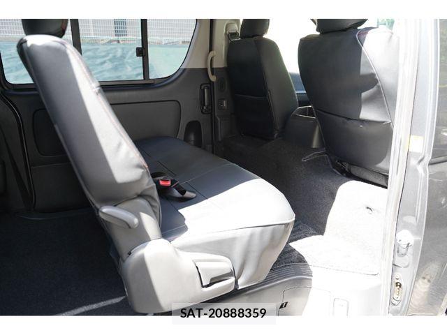 Toyota REGIUSACE VAN 2011-01 8414683-24
