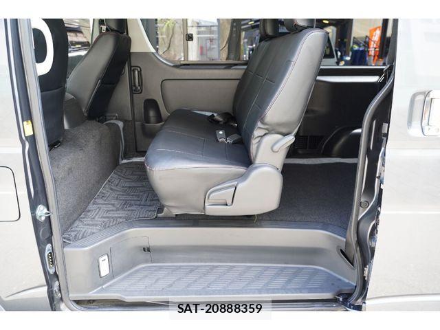Toyota REGIUSACE VAN 2011-01 8414683-29