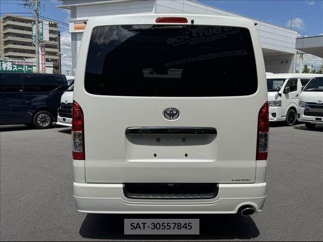 Toyota REGIUSACE VAN 2018-11 8414679-2