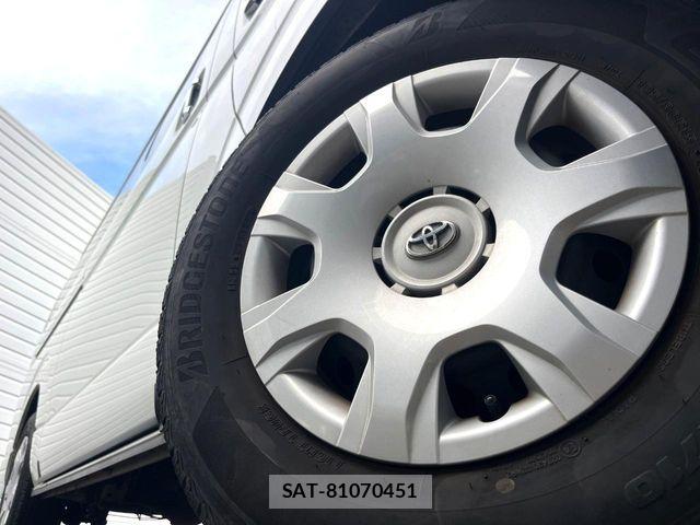 Toyota REGIUSACE VAN 2019-01 8526986-15