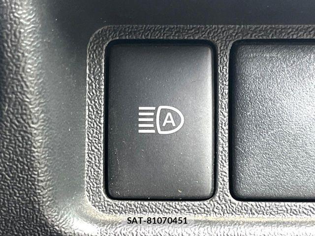 Toyota REGIUSACE VAN 2019-01 8526986-8