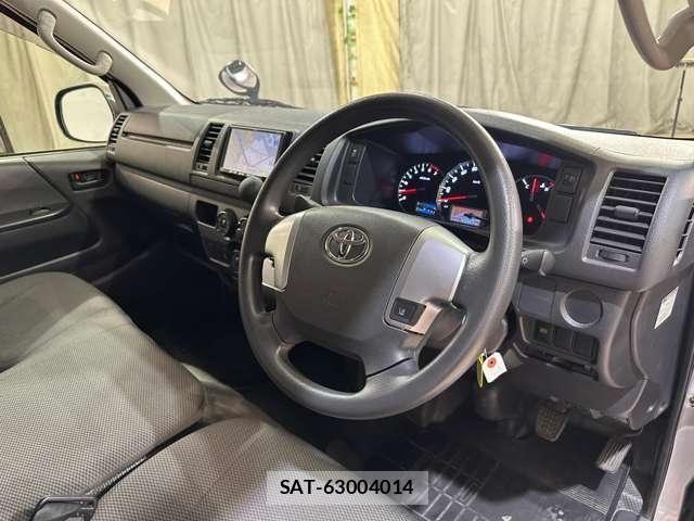 Toyota REGIUSACE VAN 2019-06 8563387-8