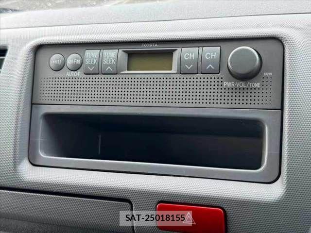 Toyota REGIUSACE VAN 2011-07 8666822-5