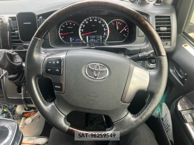 Toyota REGIUSACE VAN 2016-01 8661263-12