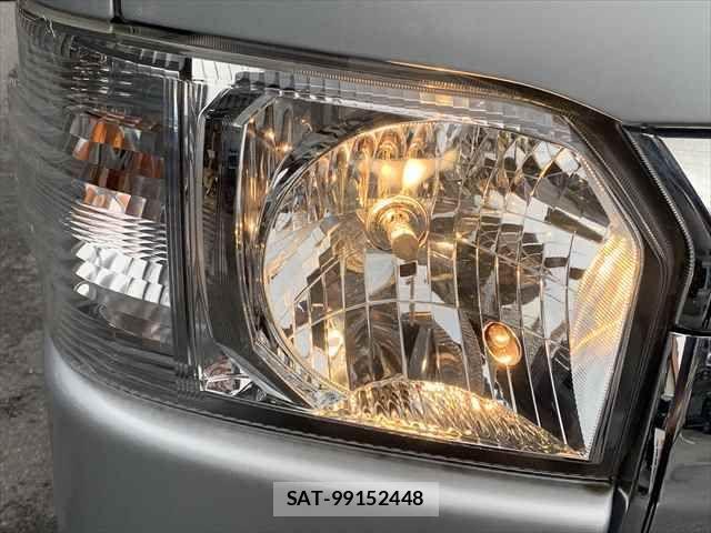 Toyota REGIUSACE VAN 2015-07 8661265-10