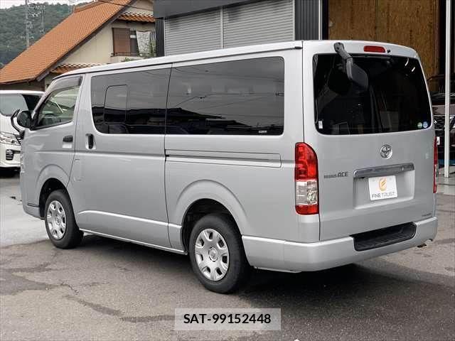Toyota REGIUSACE VAN 2015-07 8661265-17