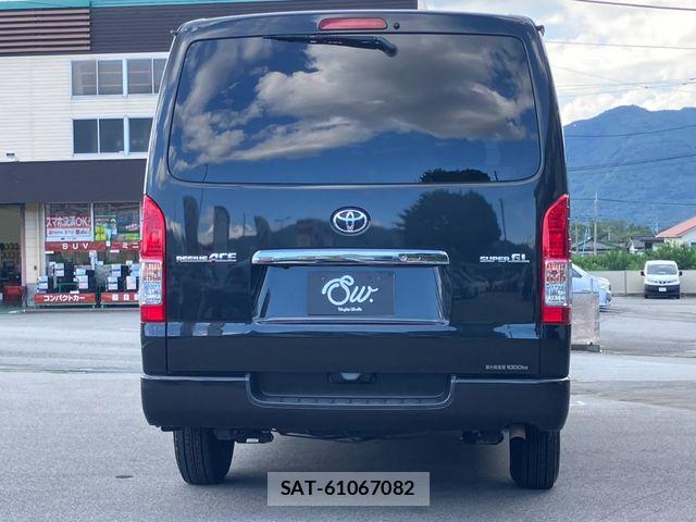 Toyota REGIUSACE VAN 2020-03 8666821-5