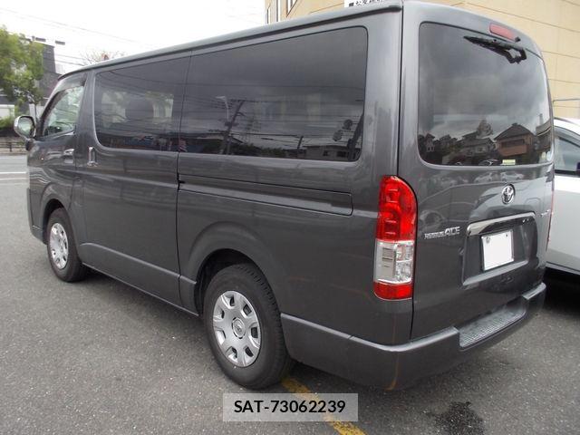 Toyota REGIUSACE VAN 2015-03 8745521-4
