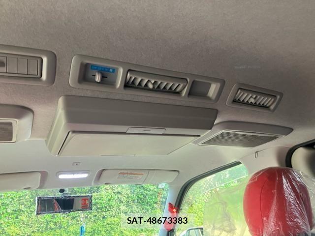 Toyota REGIUSACE VAN 2017-09 8781833-14