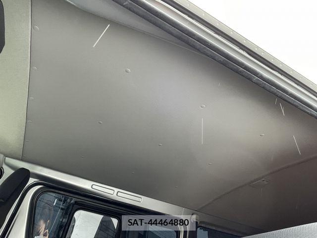 Toyota REGIUSACE VAN 2018-10 8781836-19