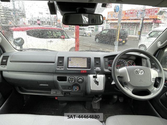 Toyota REGIUSACE VAN 2018-10 8781836-2