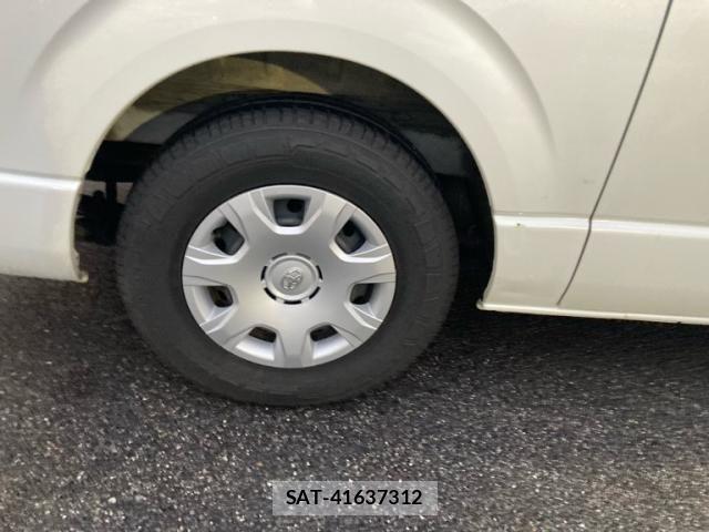 Toyota REGIUSACE VAN 2017-05 8781834-5