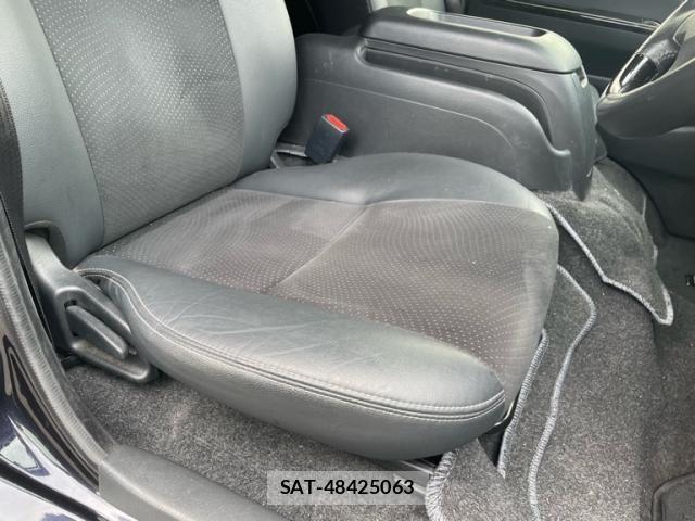Toyota REGIUSACE VAN 2019-12 8831300-20