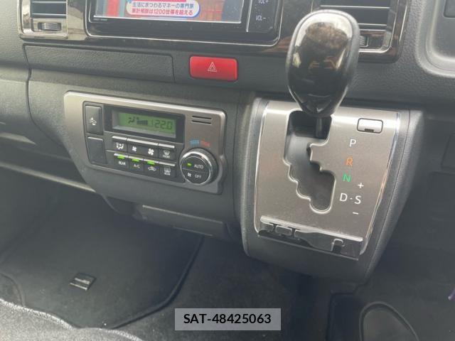 Toyota REGIUSACE VAN 2019-12 8831300-26