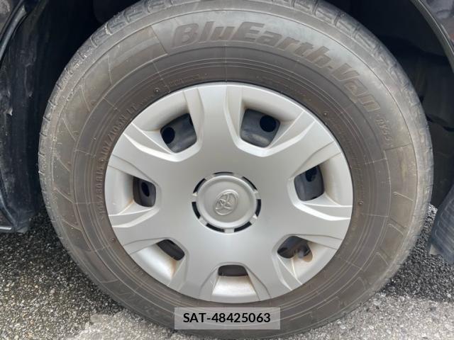 Toyota REGIUSACE VAN 2019-12 8831300-6