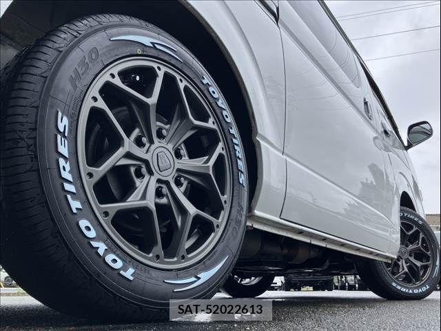 Toyota REGIUSACE VAN 2017-12 8831299-21