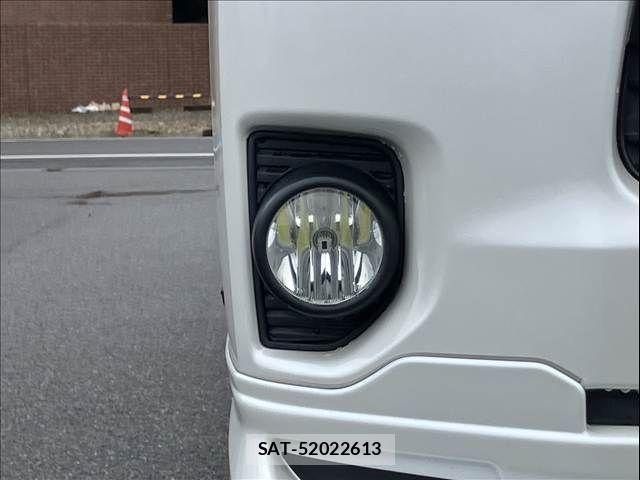 Toyota REGIUSACE VAN 2017-12 8831299-25