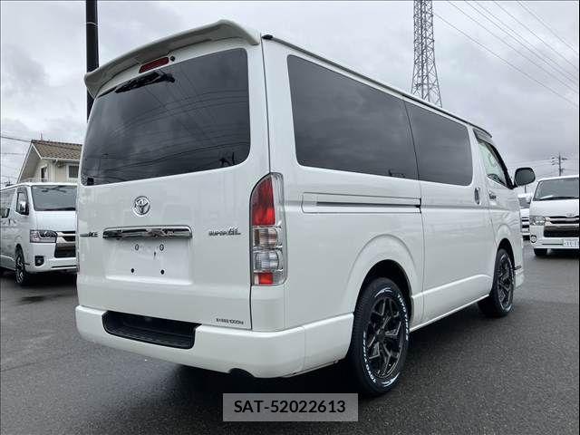 Toyota REGIUSACE VAN 2017-12 8831299-6