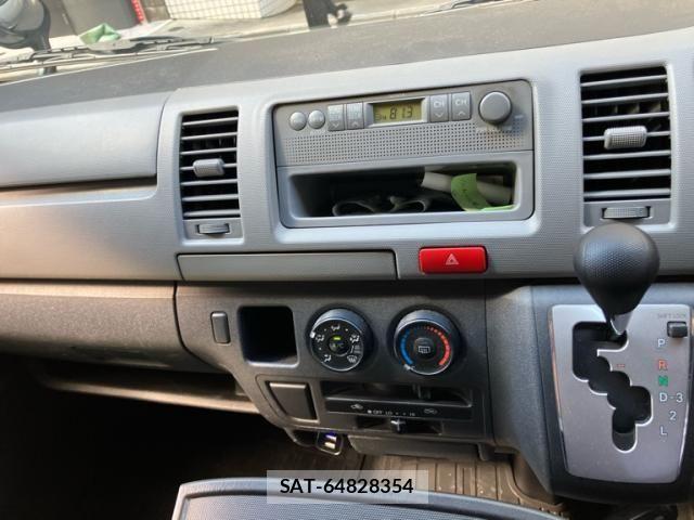 Toyota REGIUSACE VAN 2011-11 8831303-21