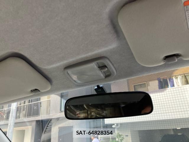Toyota REGIUSACE VAN 2011-11 8831303-22