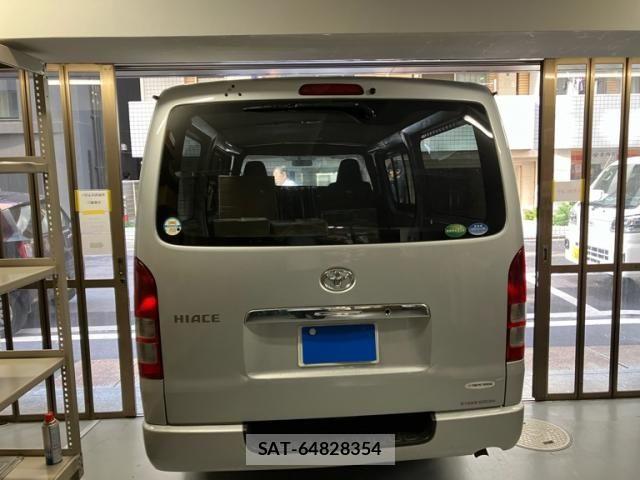 Toyota REGIUSACE VAN 2011-11 8831303-4