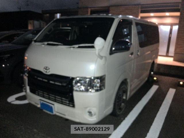Toyota REGIUSACE VAN 2016-04 8831301-0