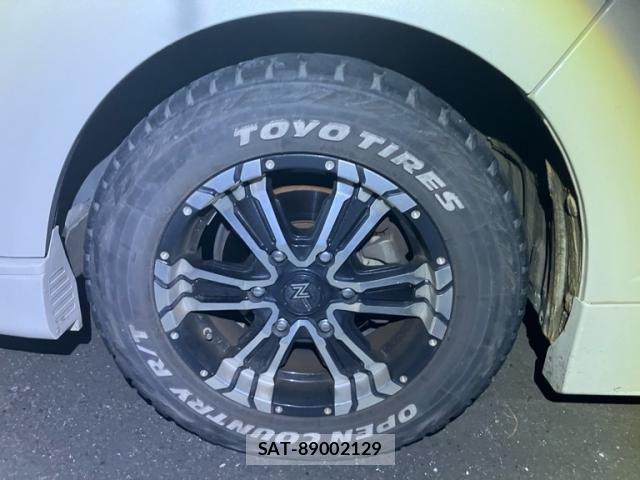 Toyota REGIUSACE VAN 2016-04 8831301-9