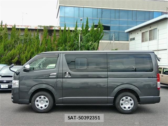 Toyota REGIUSACE VAN 2018-04 8849807-10