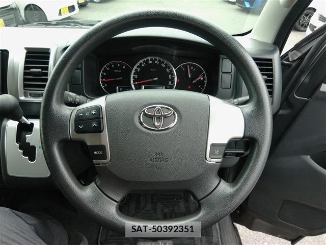 Toyota REGIUSACE VAN 2018-04 8849807-23