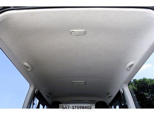 Toyota REGIUSACE VAN 2015-01 8850509-16