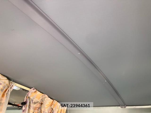 Toyota REGIUSACE VAN 2003-06 8871949-12