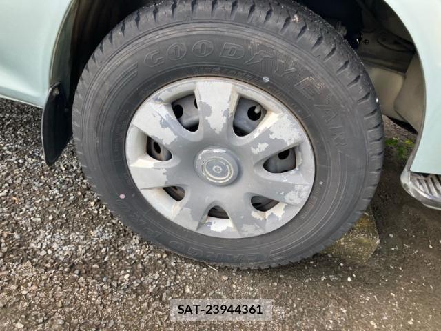 Toyota REGIUSACE VAN 2003-06 8871949-3