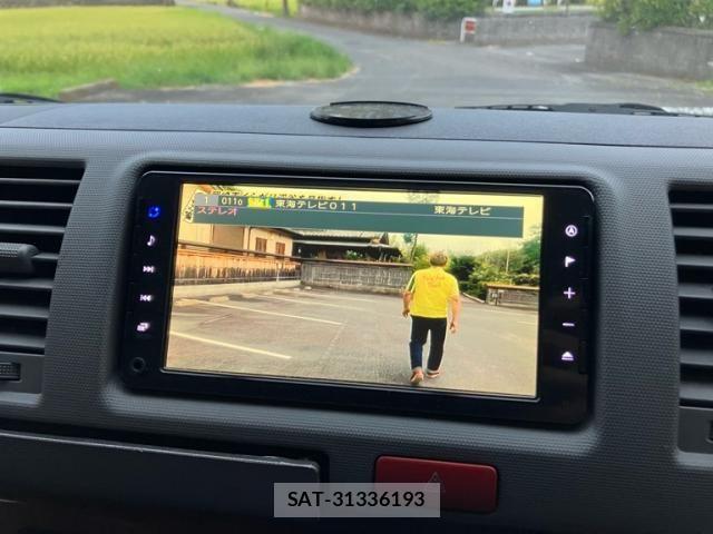 Toyota REGIUSACE VAN 2005-09 8881841-14