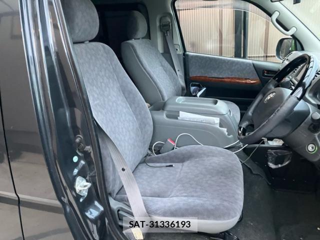 Toyota REGIUSACE VAN 2005-09 8881841-8